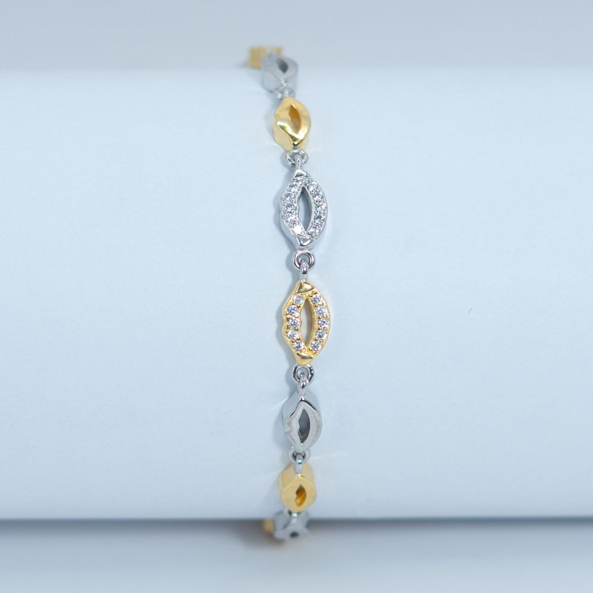 Silver Canary Marquise Bracelet
