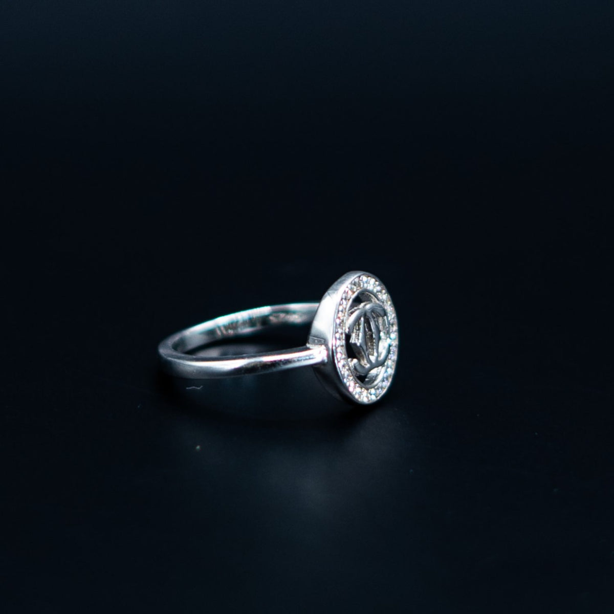 Silver Round Medallion Ring