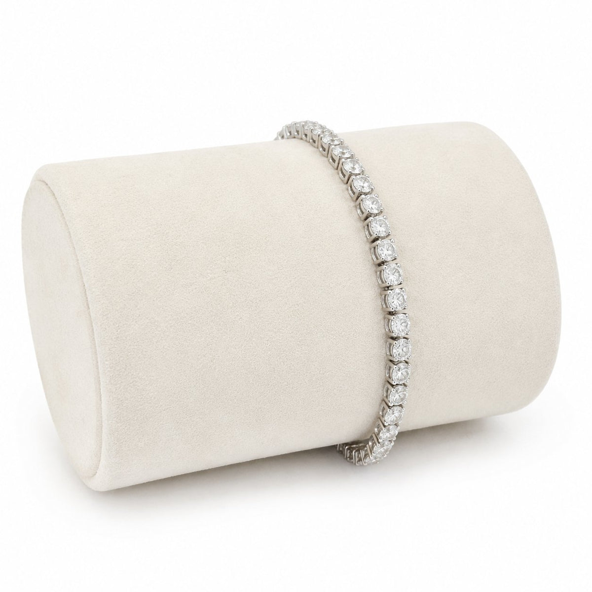 Classic Diamond Tennis Bracelet in 14K Gold