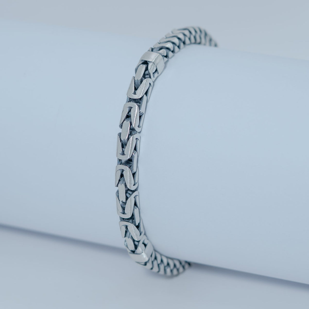 Silver Arrow Link Bracelet