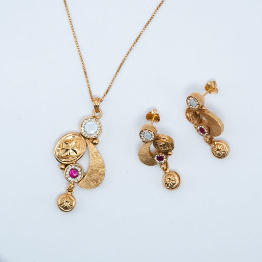 Gold Medallion Pendant & Earring Set