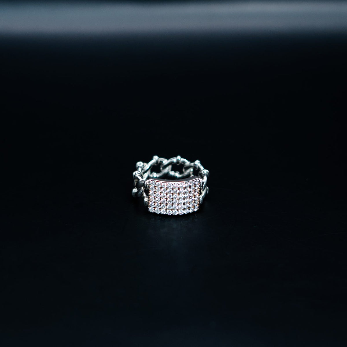 Silver Vine Textured Band Ring