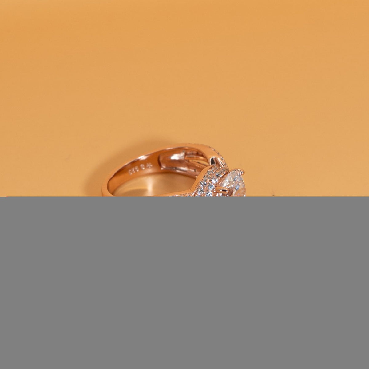Rose Gold Tiara Band Ring