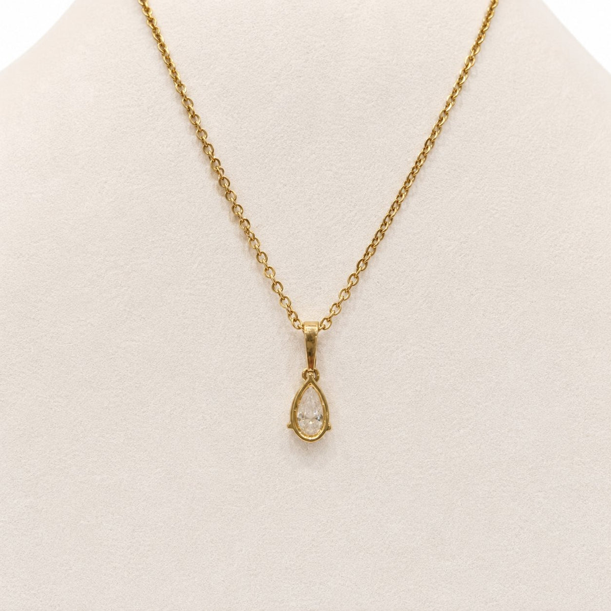 Pear Drop Diamond Chain Pendant in 14K Gold