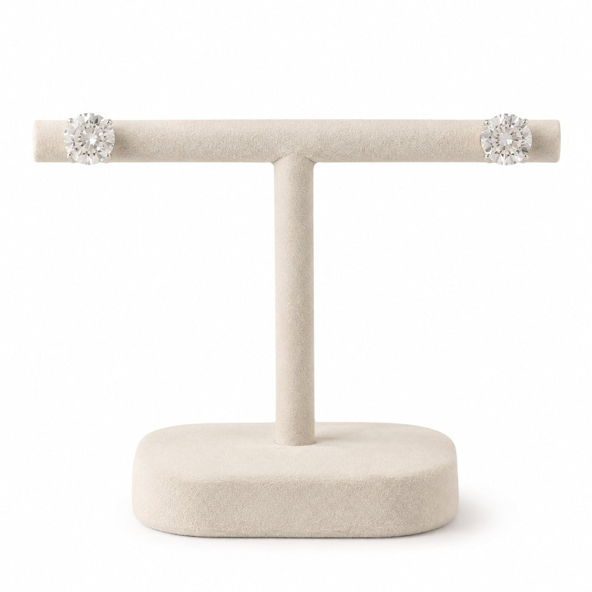 Round Diamond Stud Earrings in 14K Gold